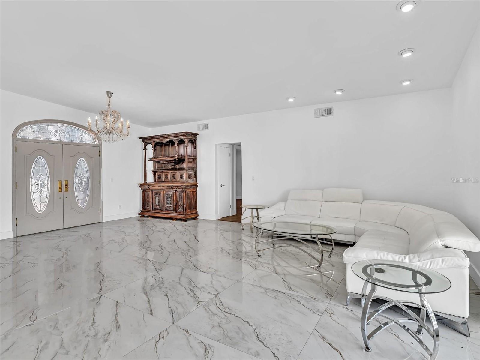 12904 Banyan Rd Property Photo 21