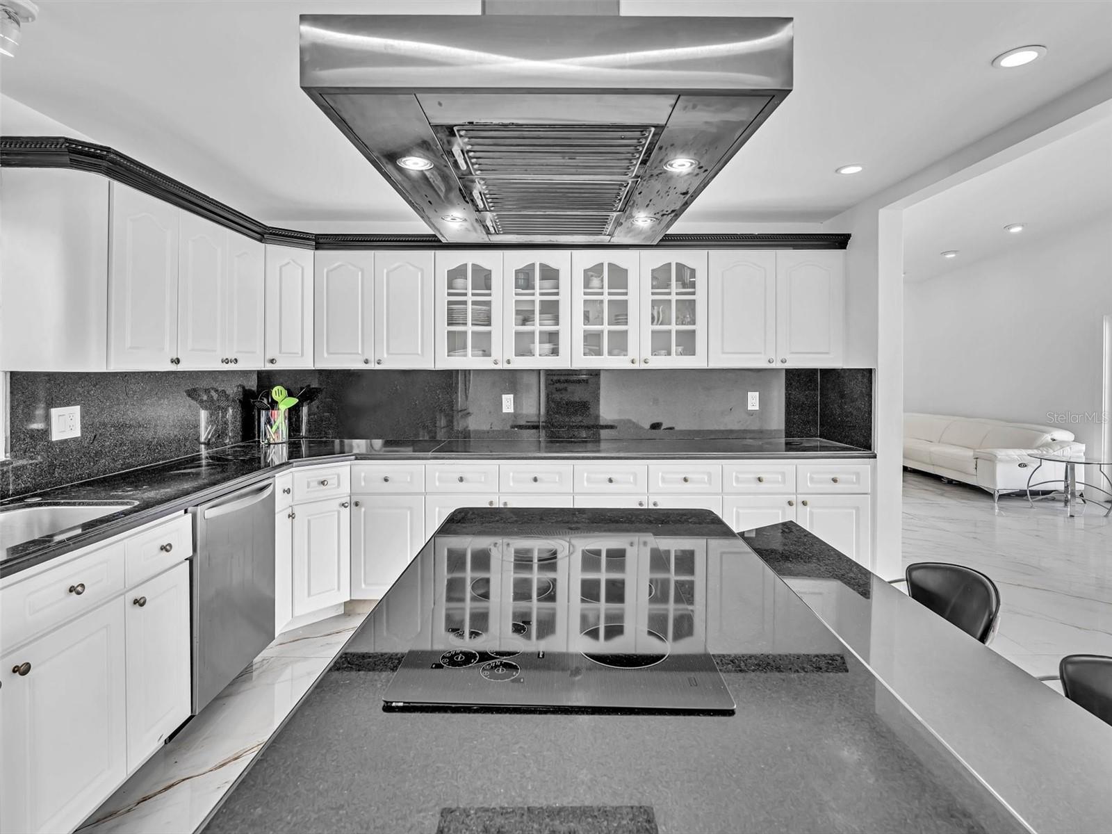 12904 Banyan Rd Property Photo 30