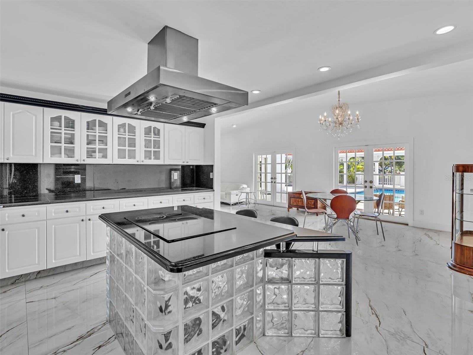 12904 Banyan Rd Property Photo 33