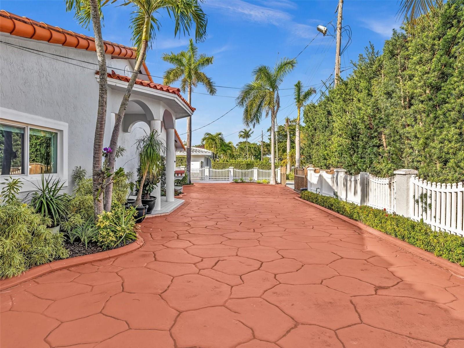 12904 Banyan Rd Property Photo 82
