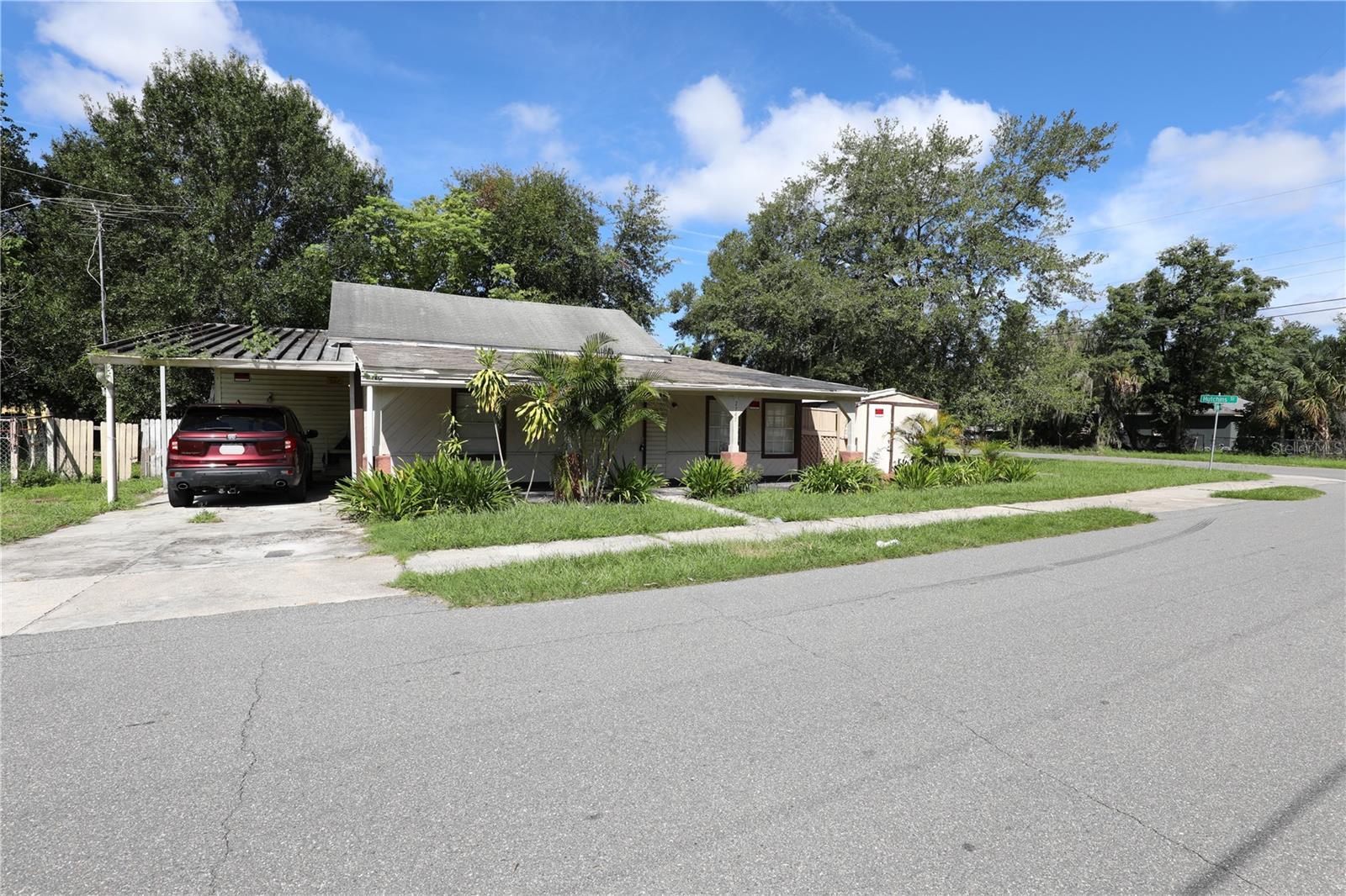 2747 Eaton Ave Property Photo 1