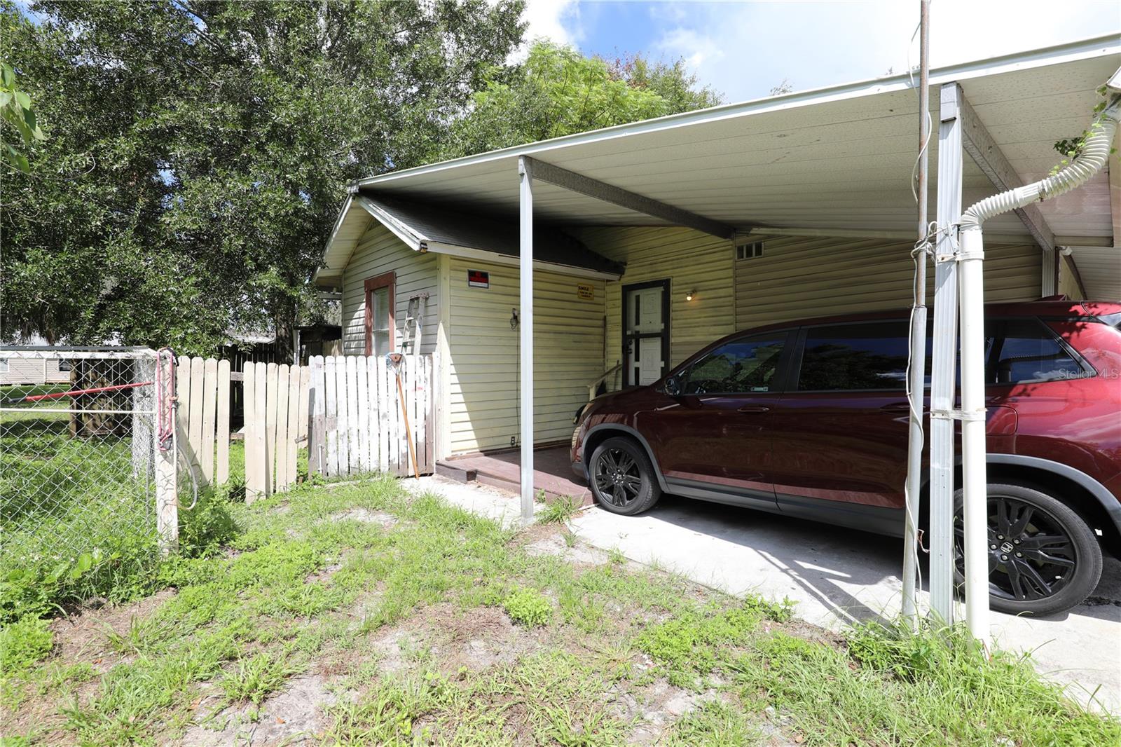2747 Eaton Ave Property Photo 4