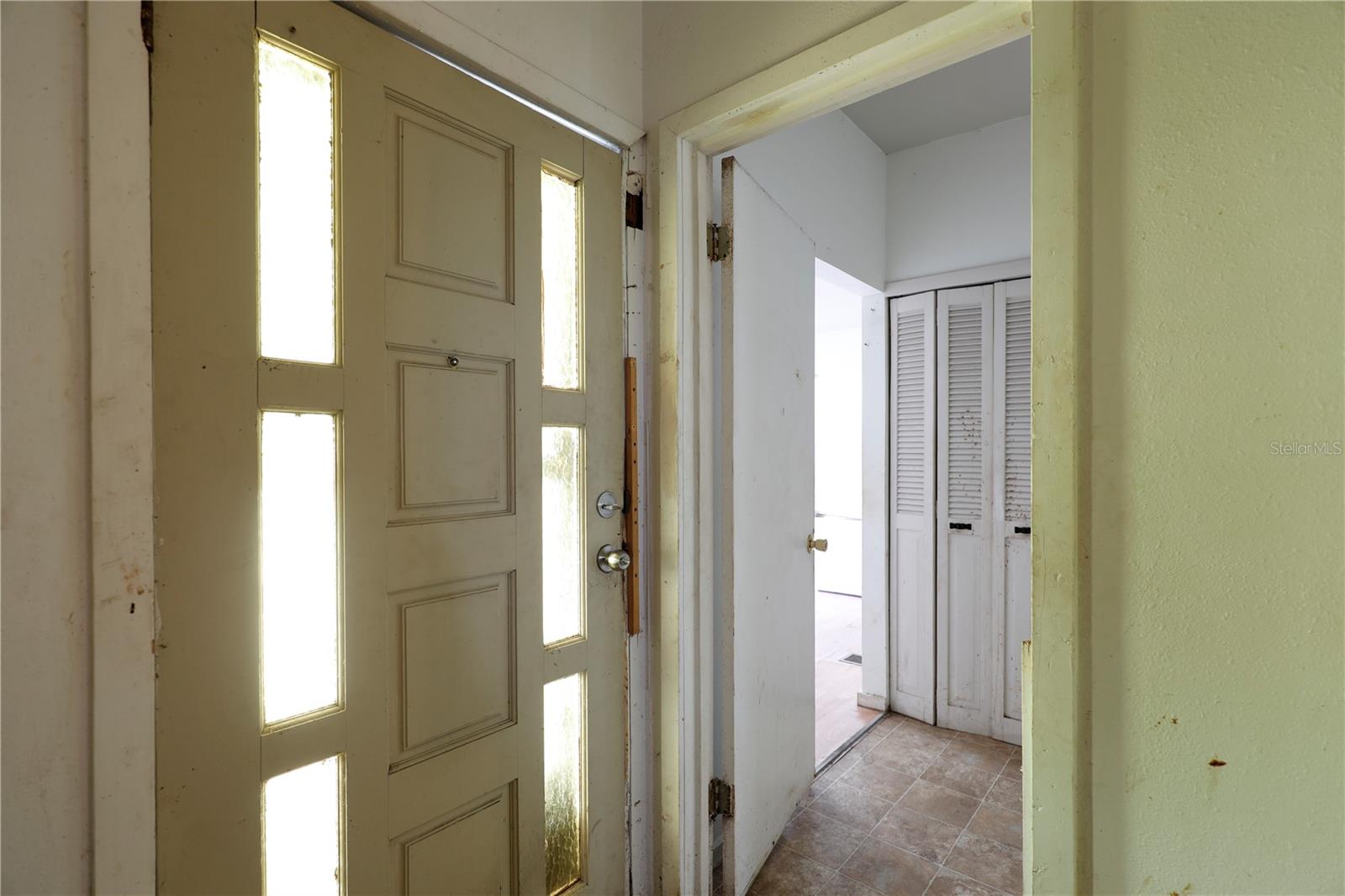 2747 Eaton Ave Property Photo 5