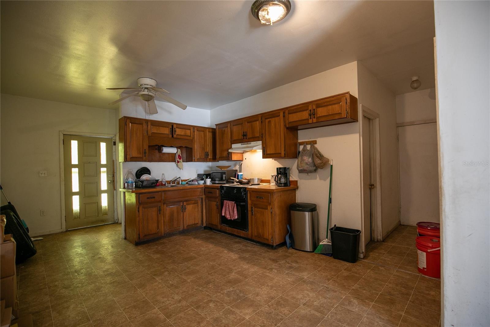 2747 Eaton Ave Property Photo 10