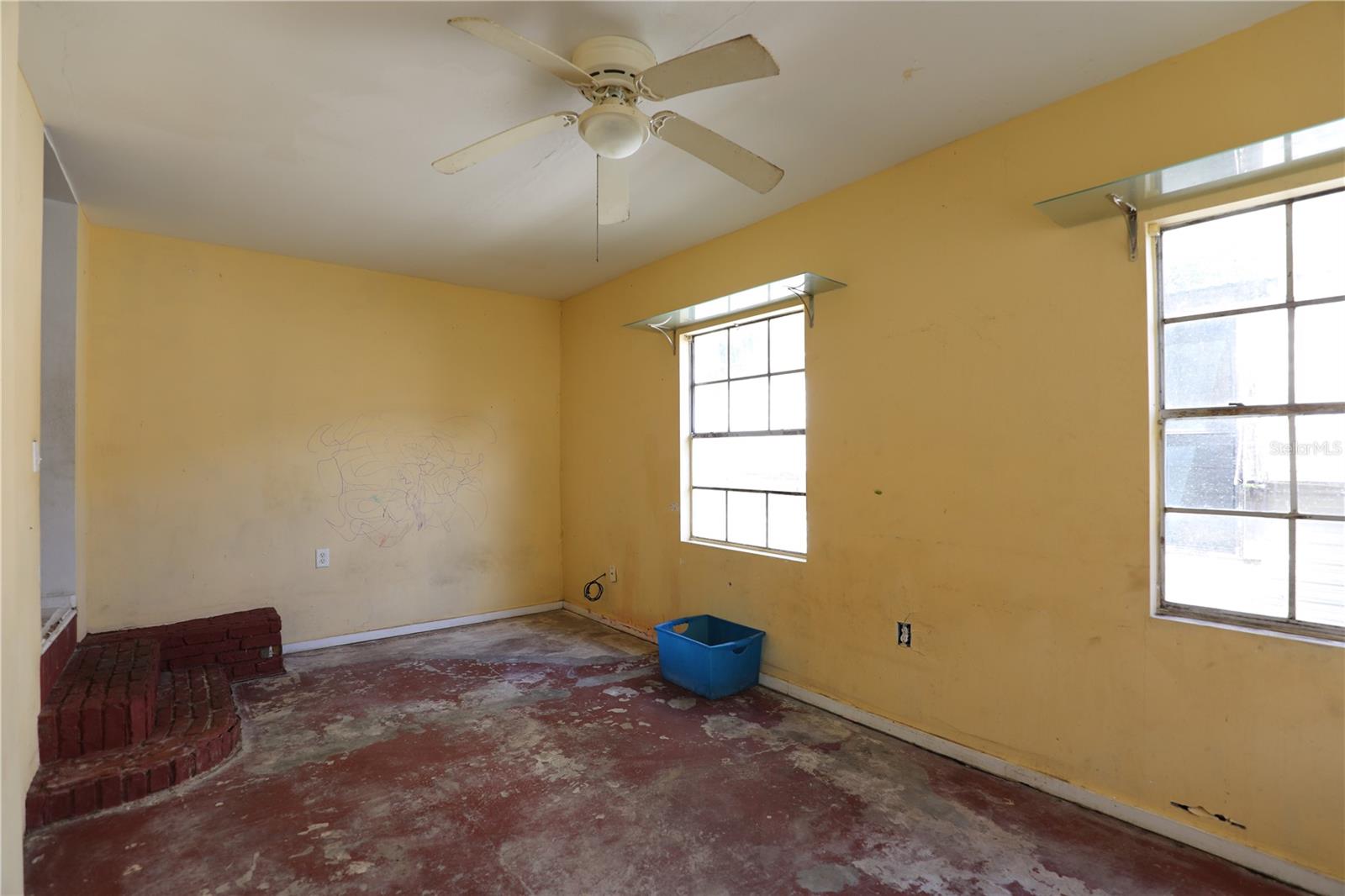 2747 Eaton Ave Property Photo 13