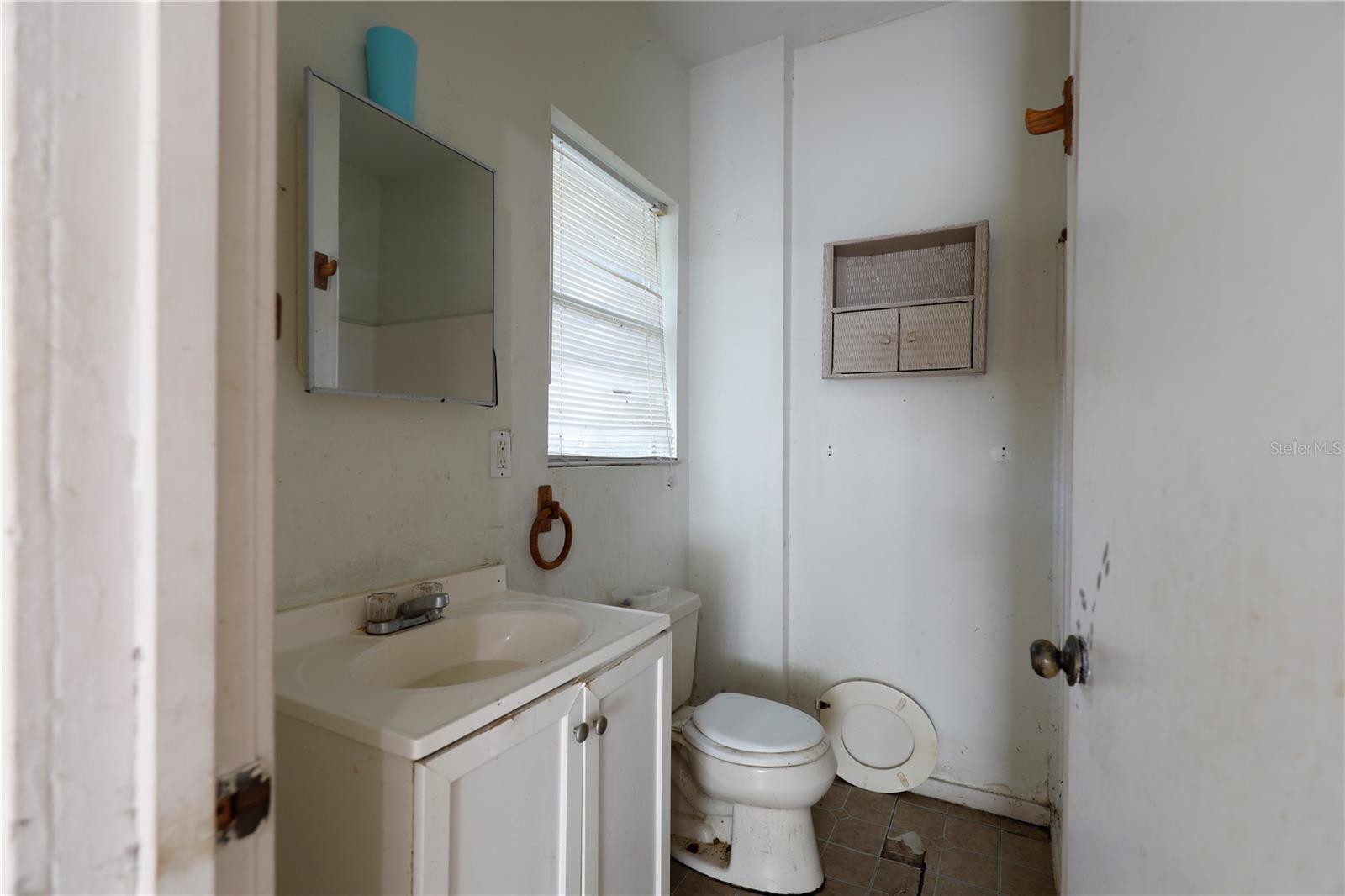 2747 Eaton Ave Property Photo 16