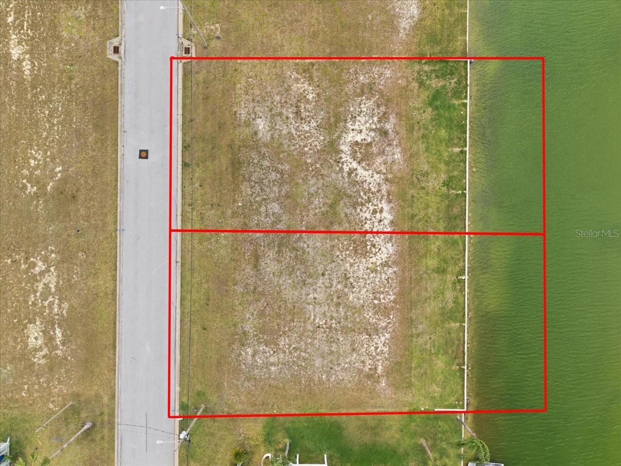 4033 Triggerfish Dr Property Photo 3