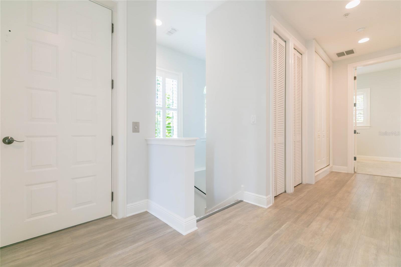 114 E Davis Blvd #13 Property Photo 14