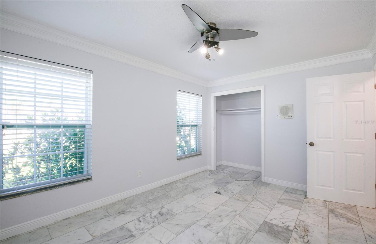 551 Crystal Dr Property Photo 32