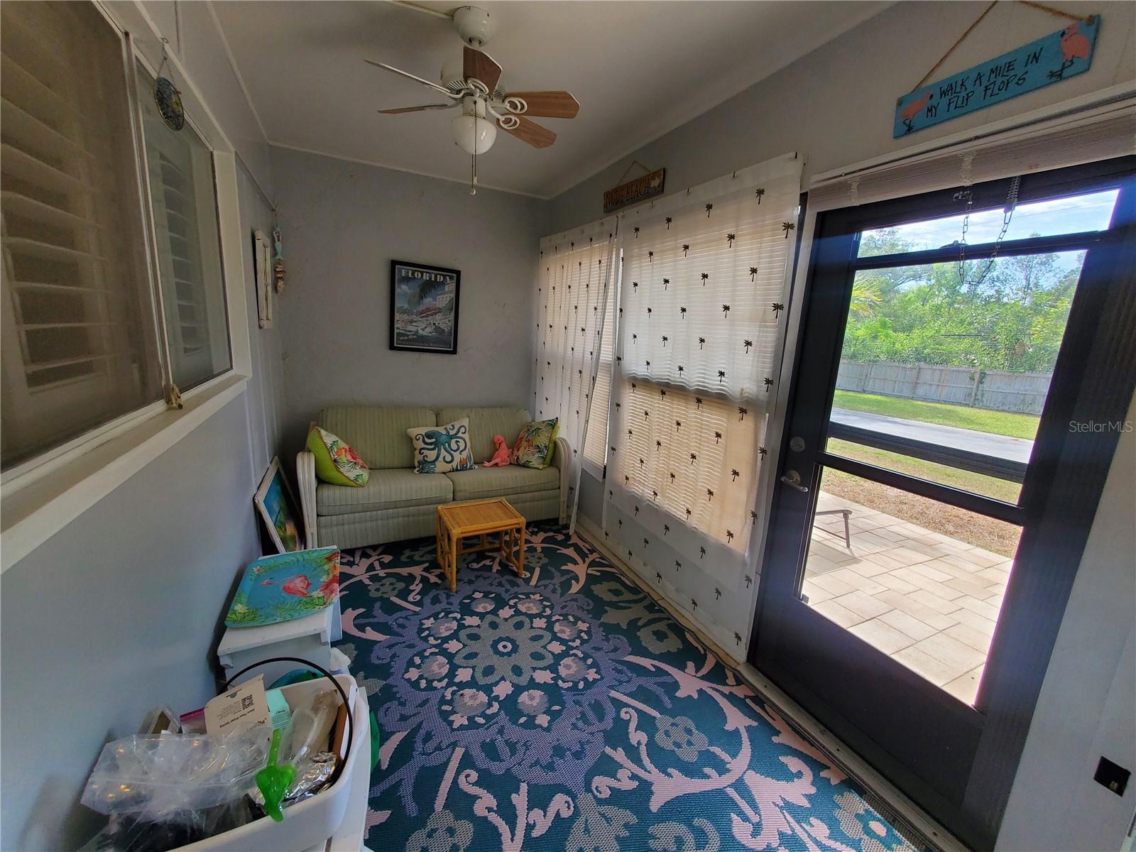 1400 Arrowhead Cir W Property Photo 12