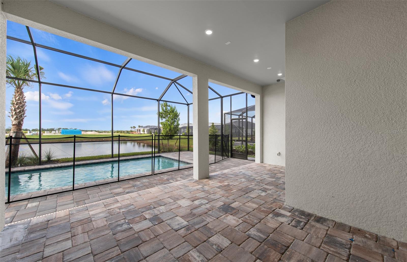 26641 Bering Dr Property Photo 19