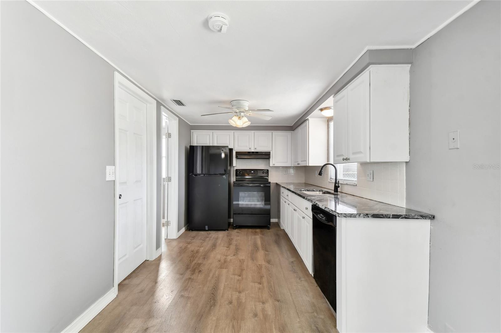 7721 Arbordale Dr Property Photo 24