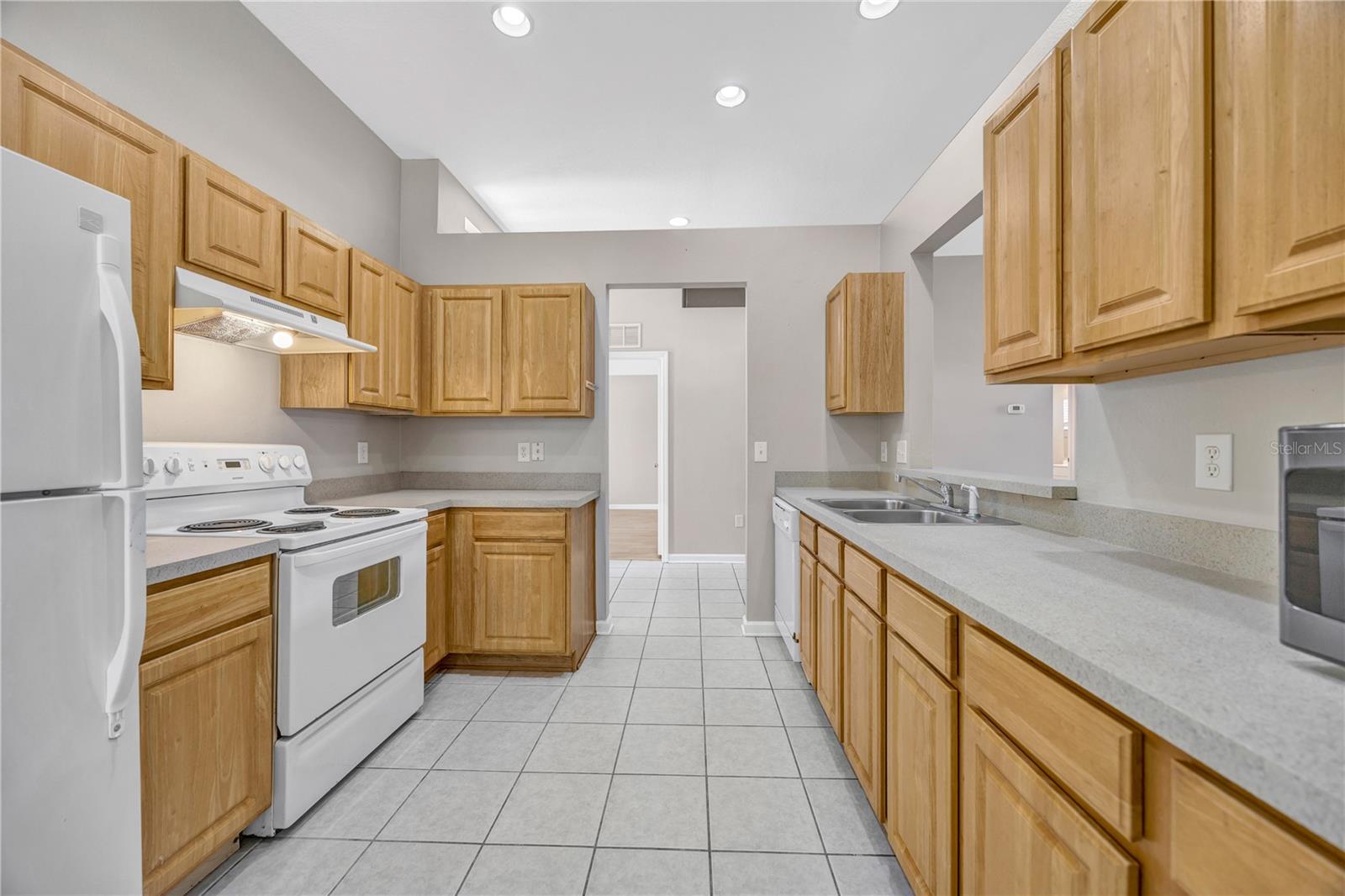 30435 Annadale Dr Property Photo 9