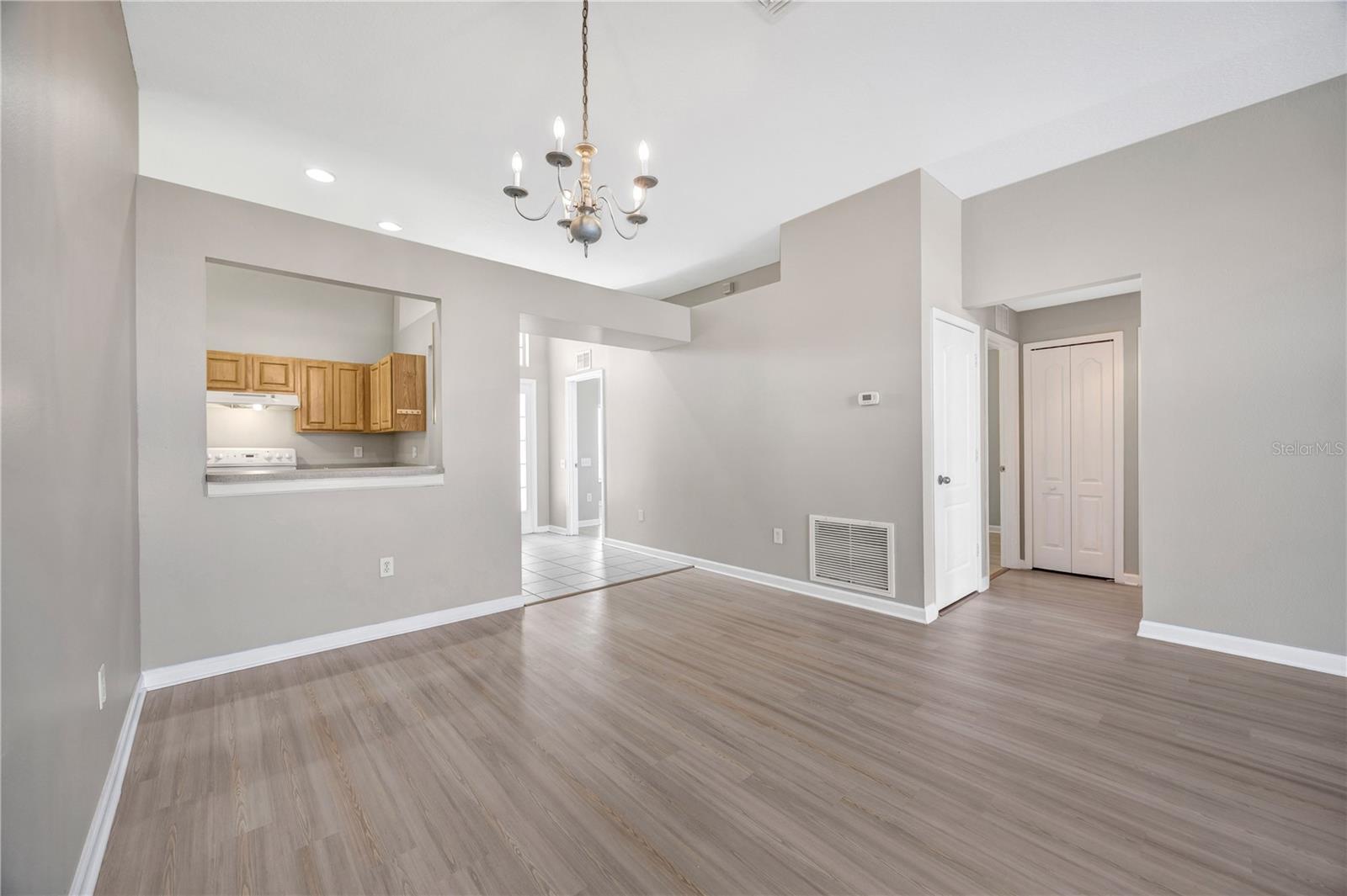 30435 Annadale Dr Property Photo 17