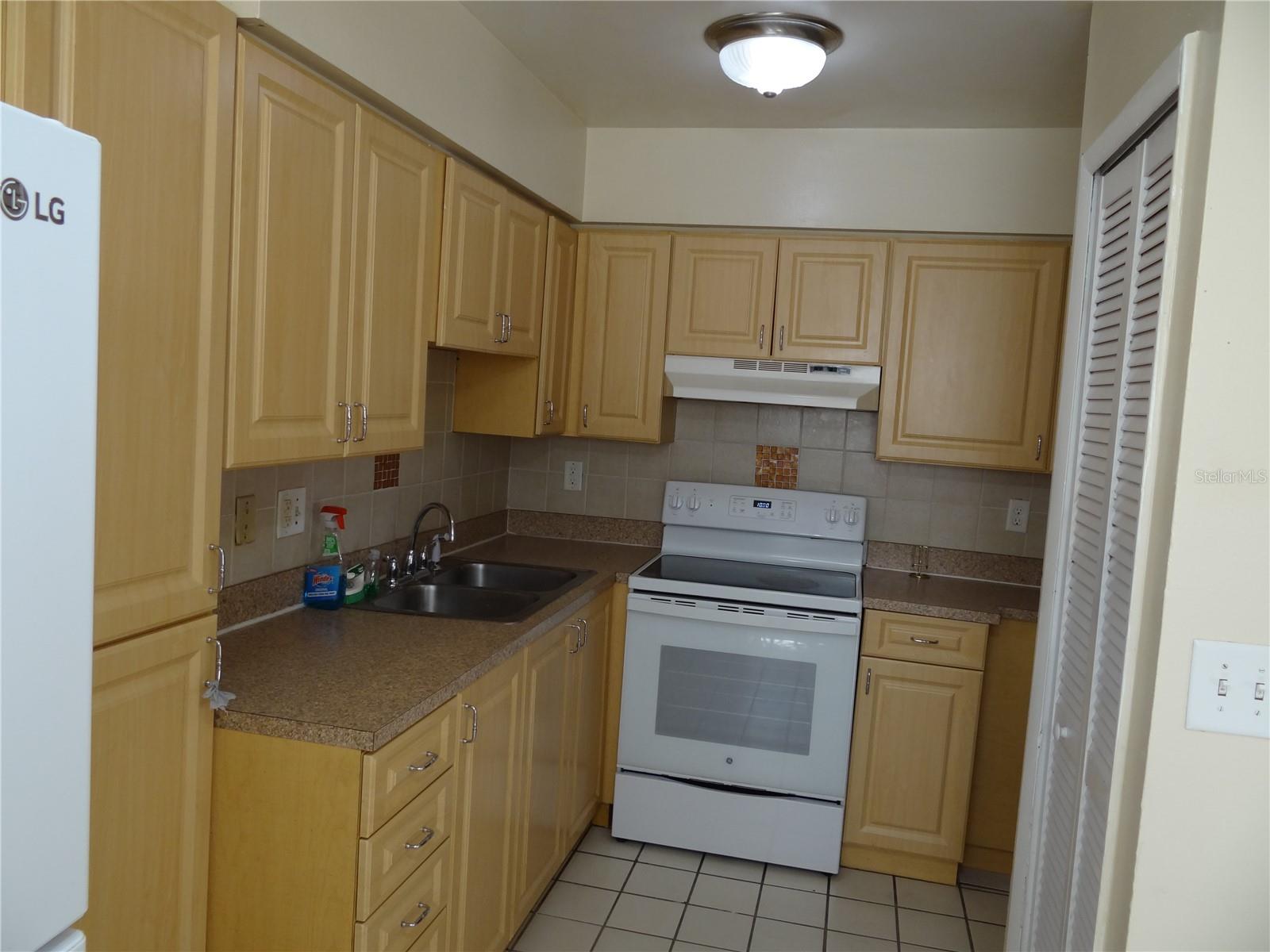 2983 62nd Ave N Property Photo 8