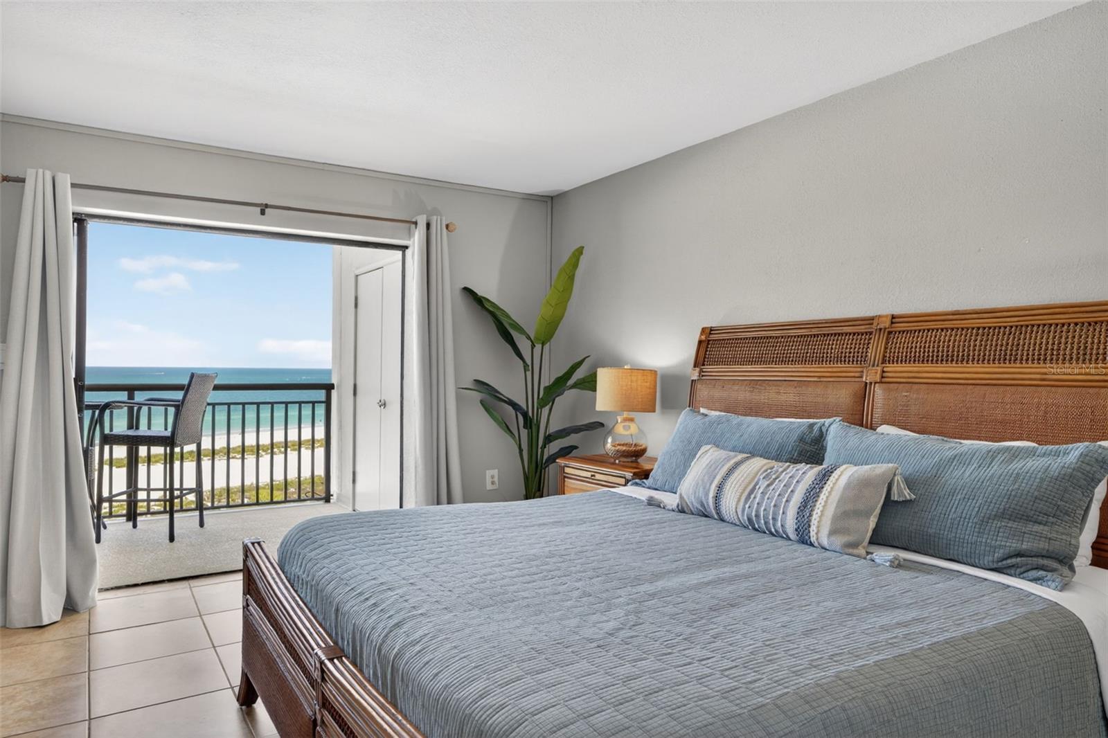 1270 Gulf Blvd #1007 Property Photo 12