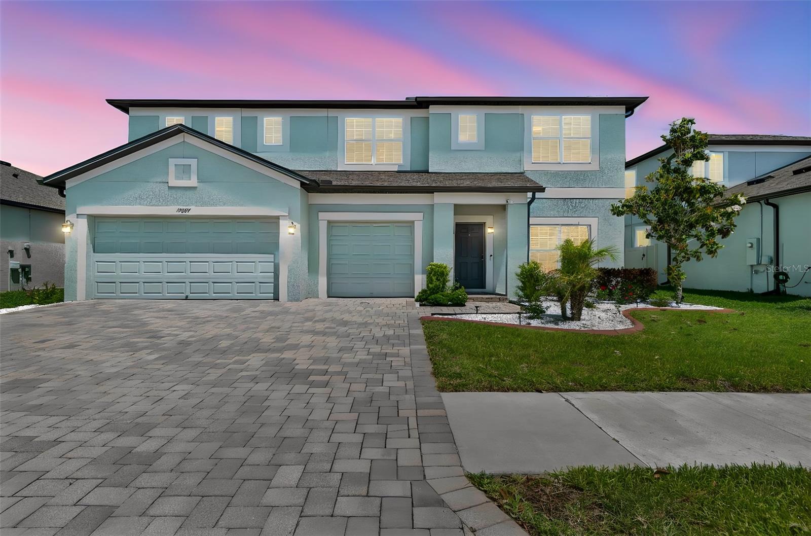 17647 Cortes Creek Blvd Property Photo 4