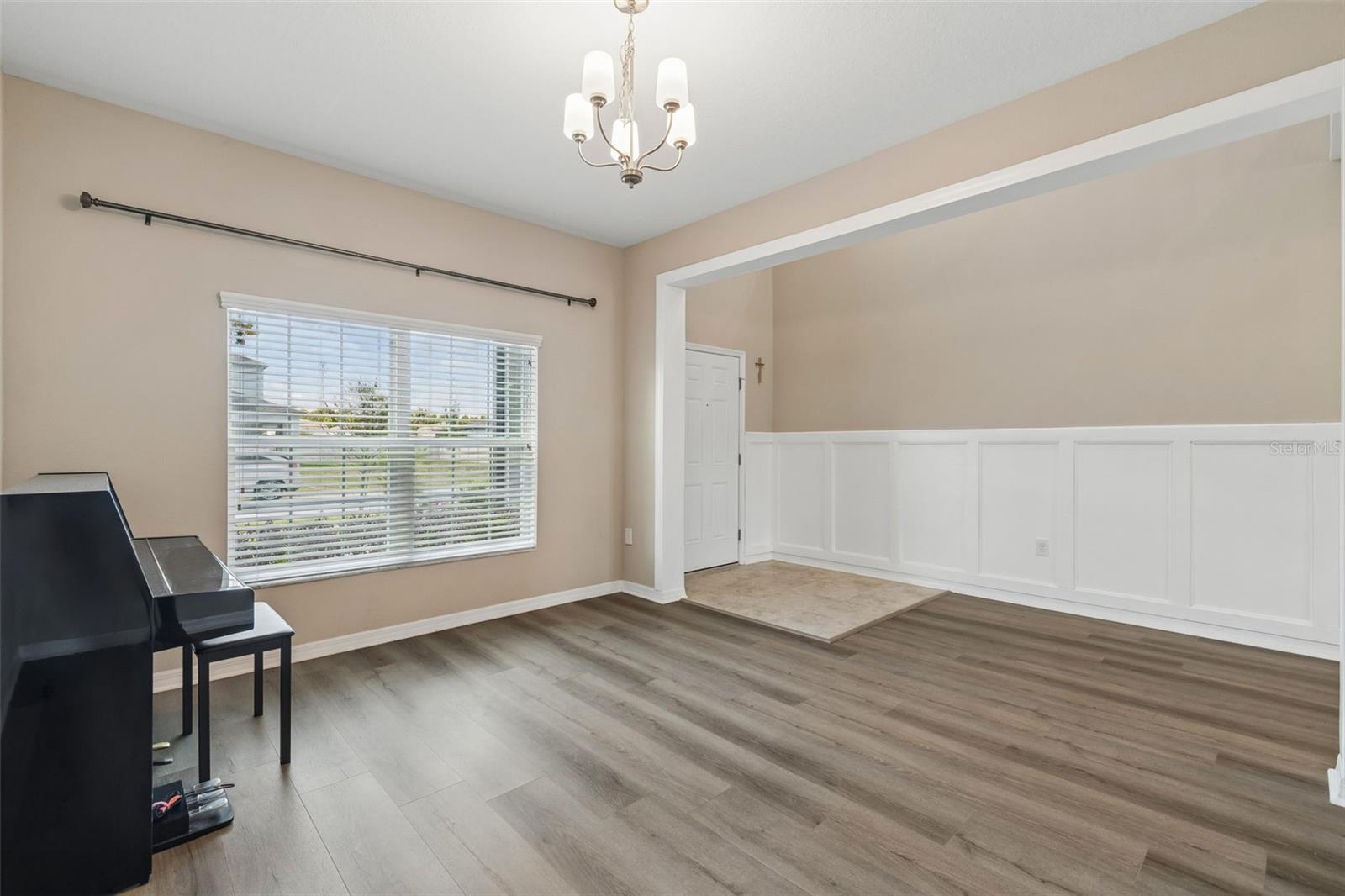 17647 Cortes Creek Blvd Property Photo 12