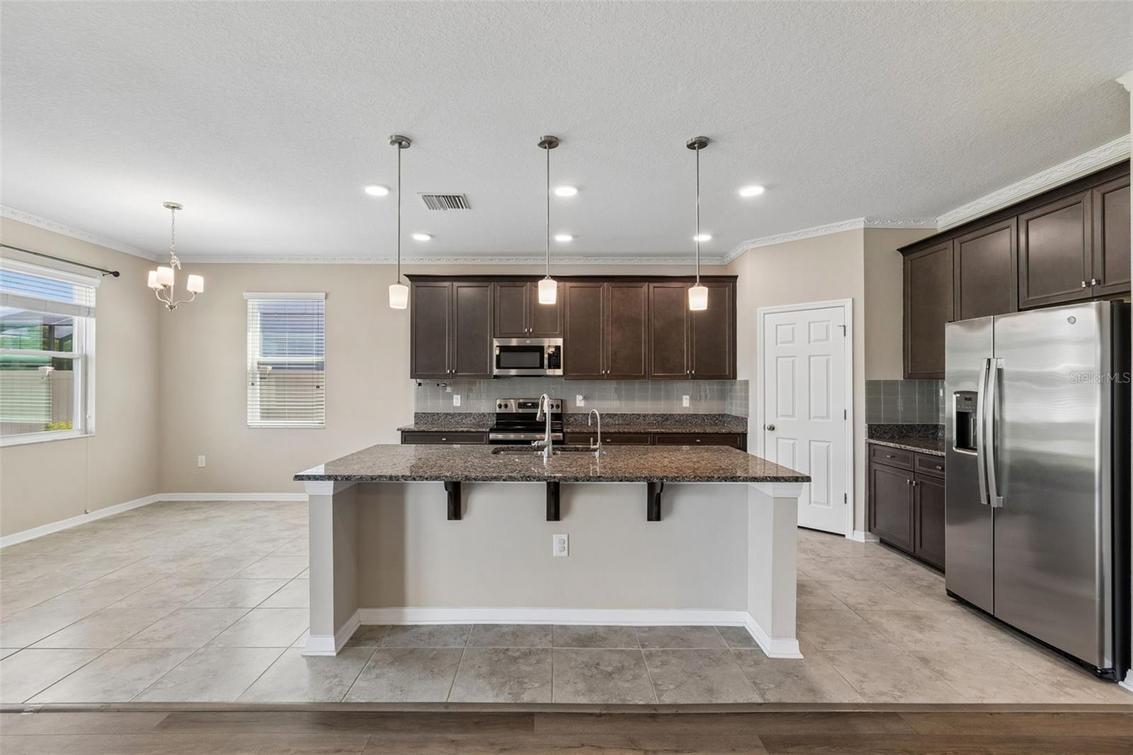17647 Cortes Creek Blvd Property Photo 17