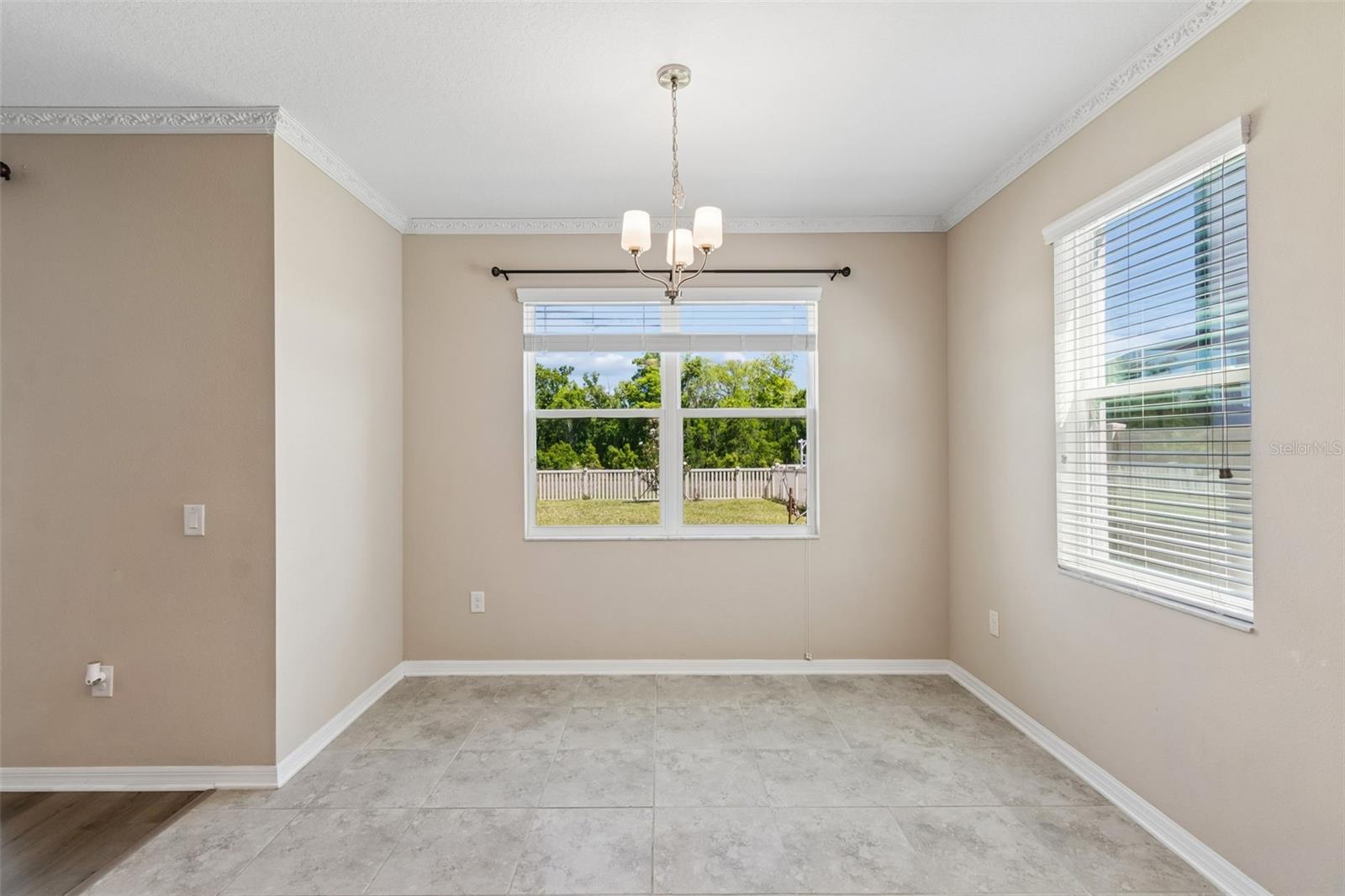 17647 Cortes Creek Blvd Property Photo 25