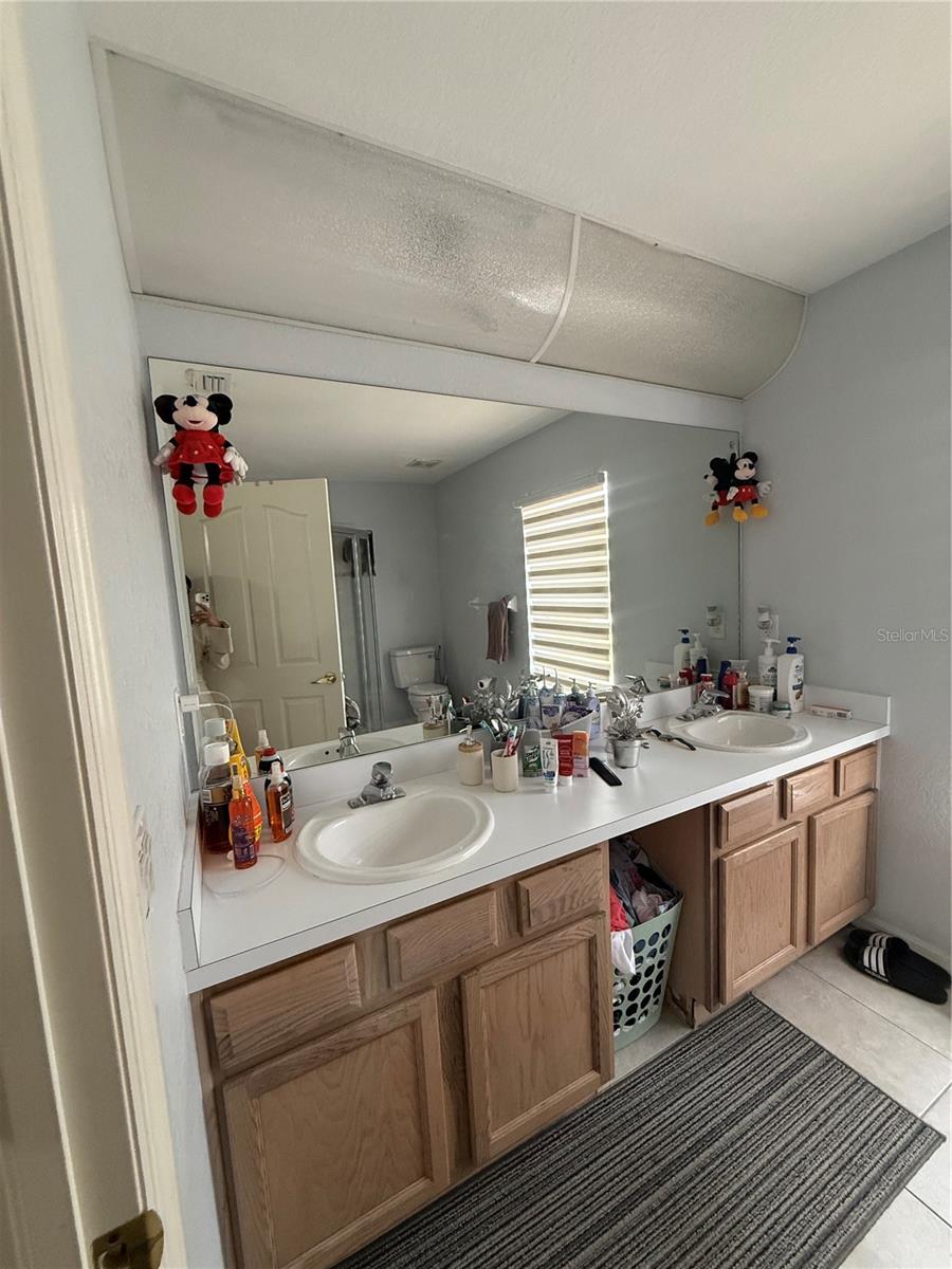 11435 Pickford St Property Photo 14