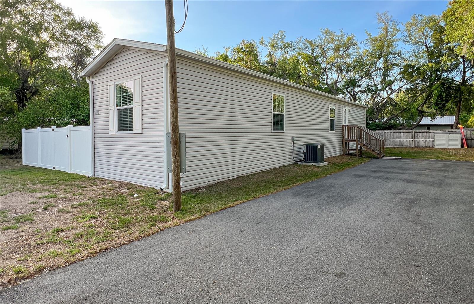 12203 LANTANA AVE Property Photo 1
