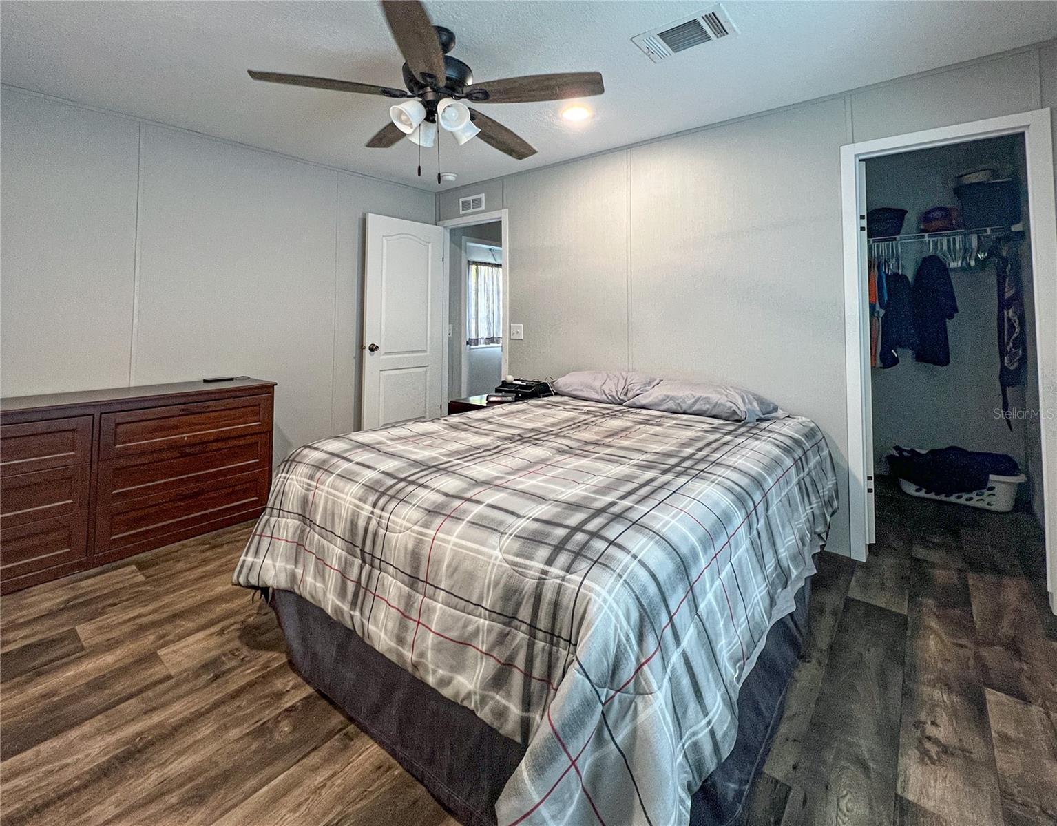 12203 Lantana Ave Property Photo 10
