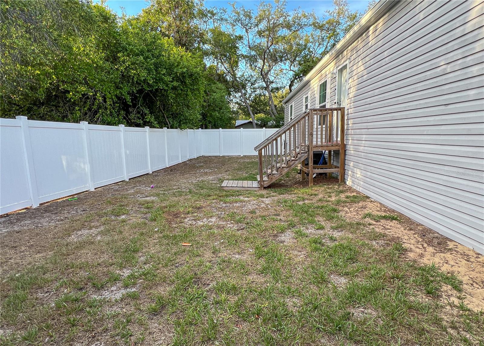 12203 Lantana Ave Property Photo 28