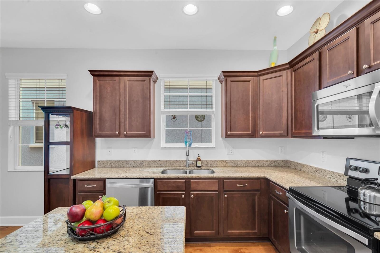 208 Cutlass Way Property Photo 14