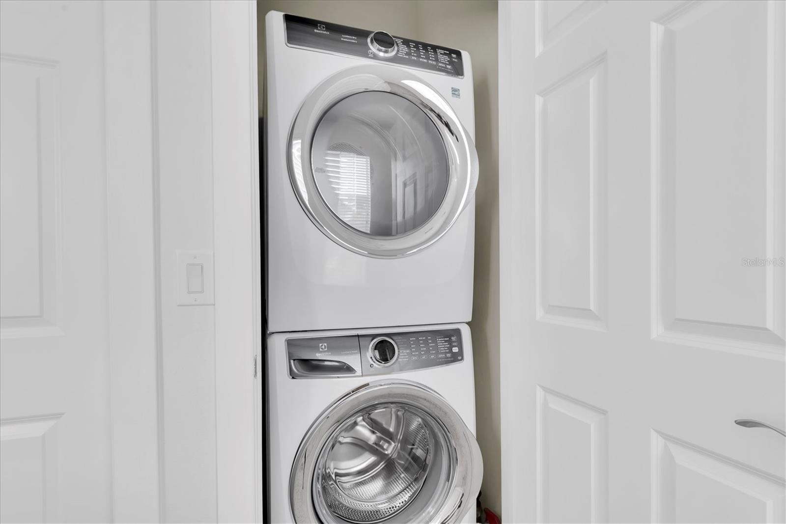 208 Cutlass Way Property Photo 27