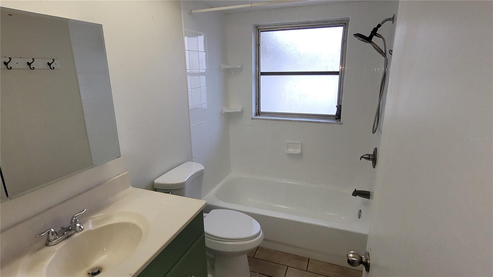 9 New York Blvd Property Photo 6