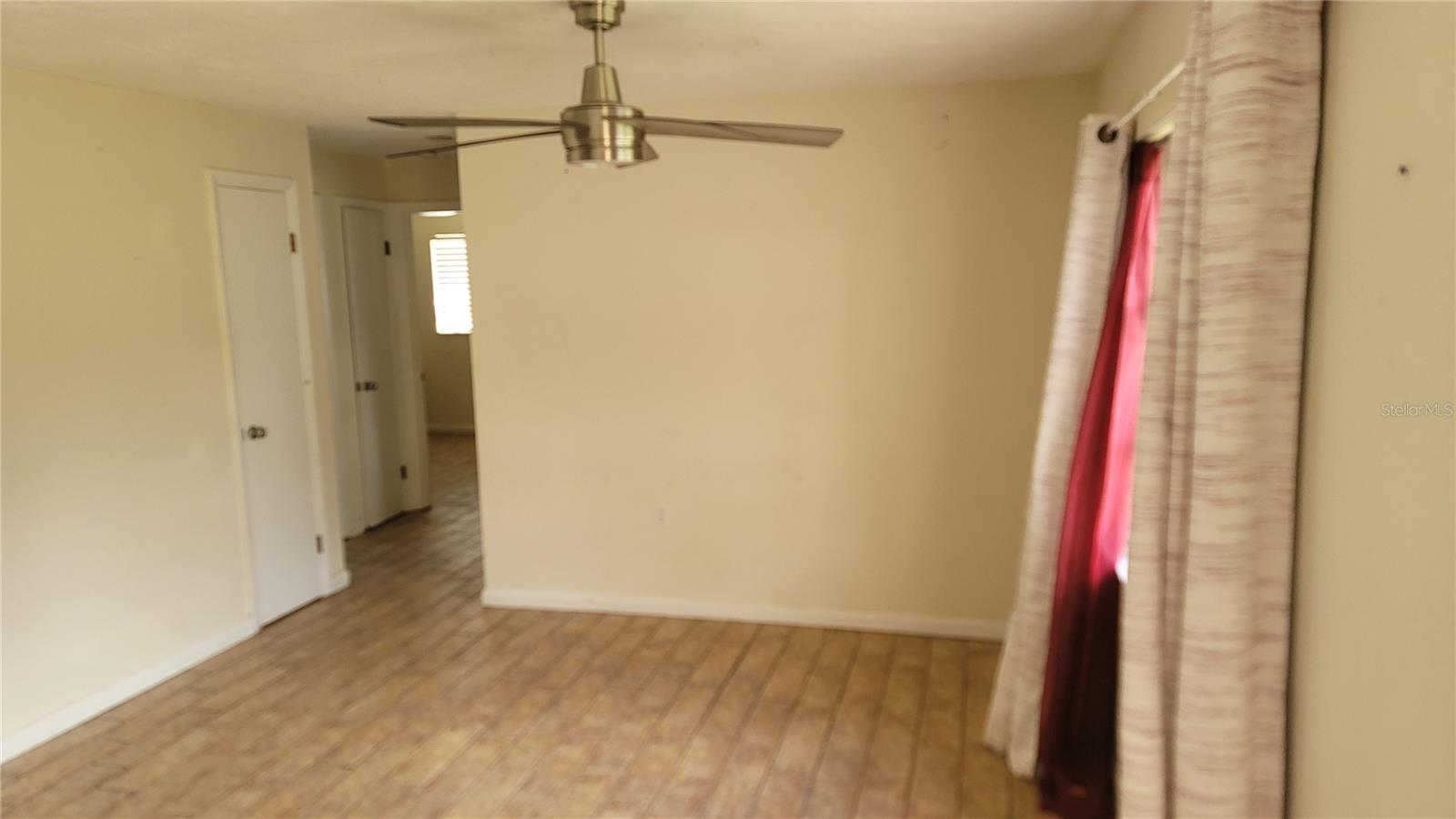 9 New York Blvd Property Photo 17