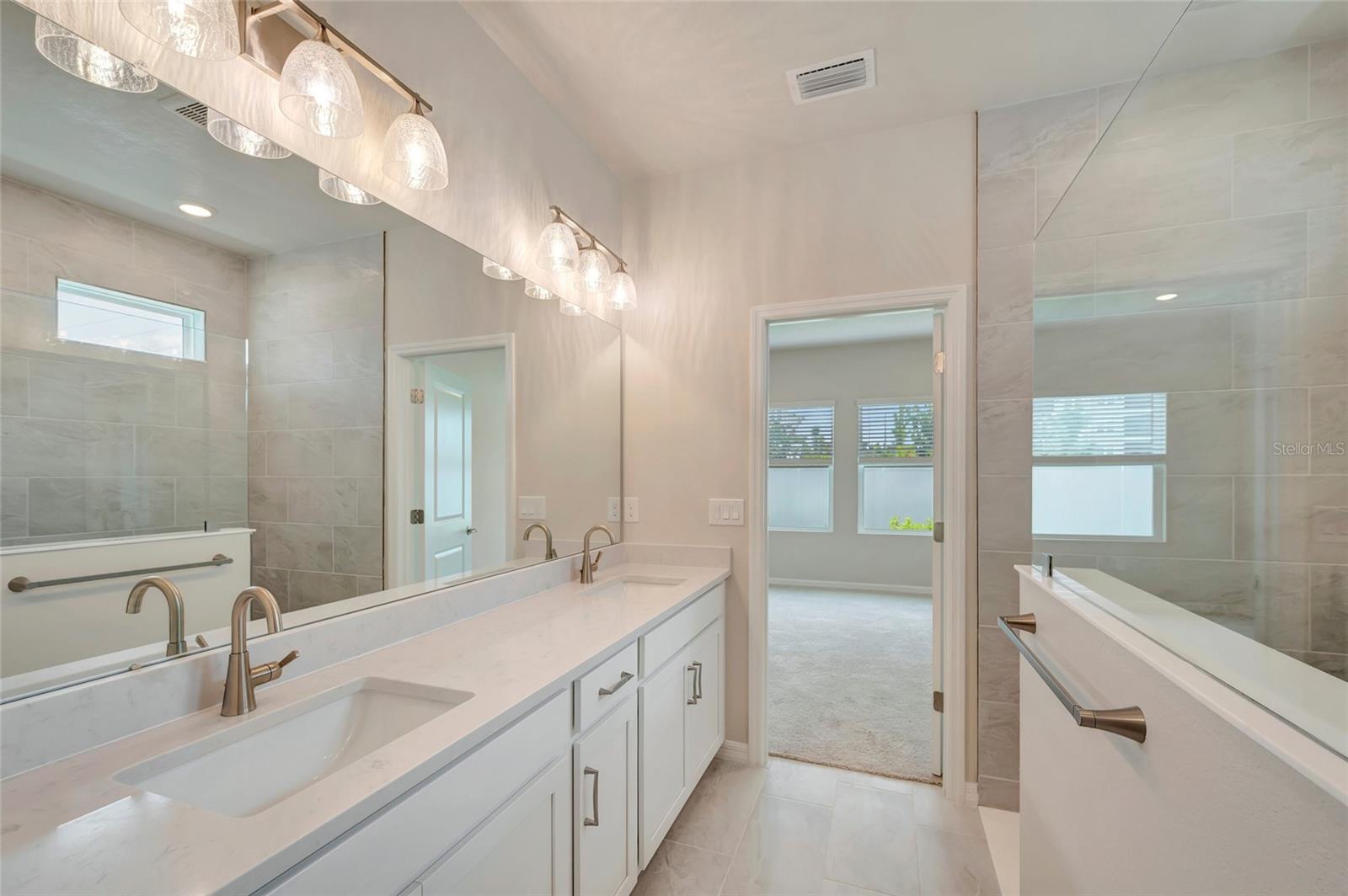 31232 Pendleton Landing Cir Property Photo 12