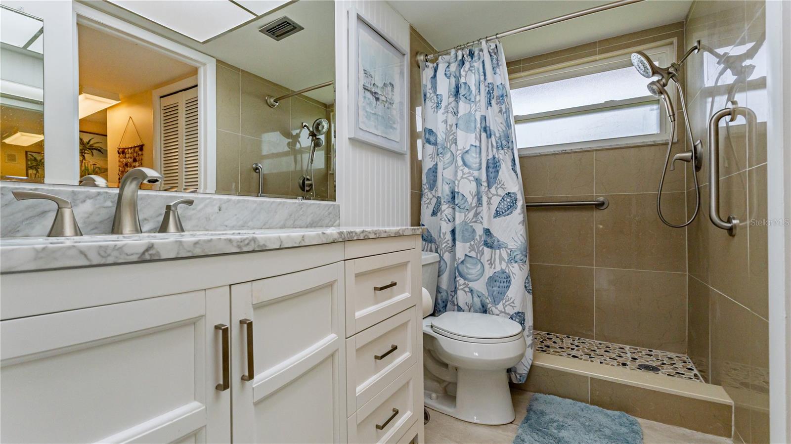 5020 Brittany Dr S #125 Property Photo 26