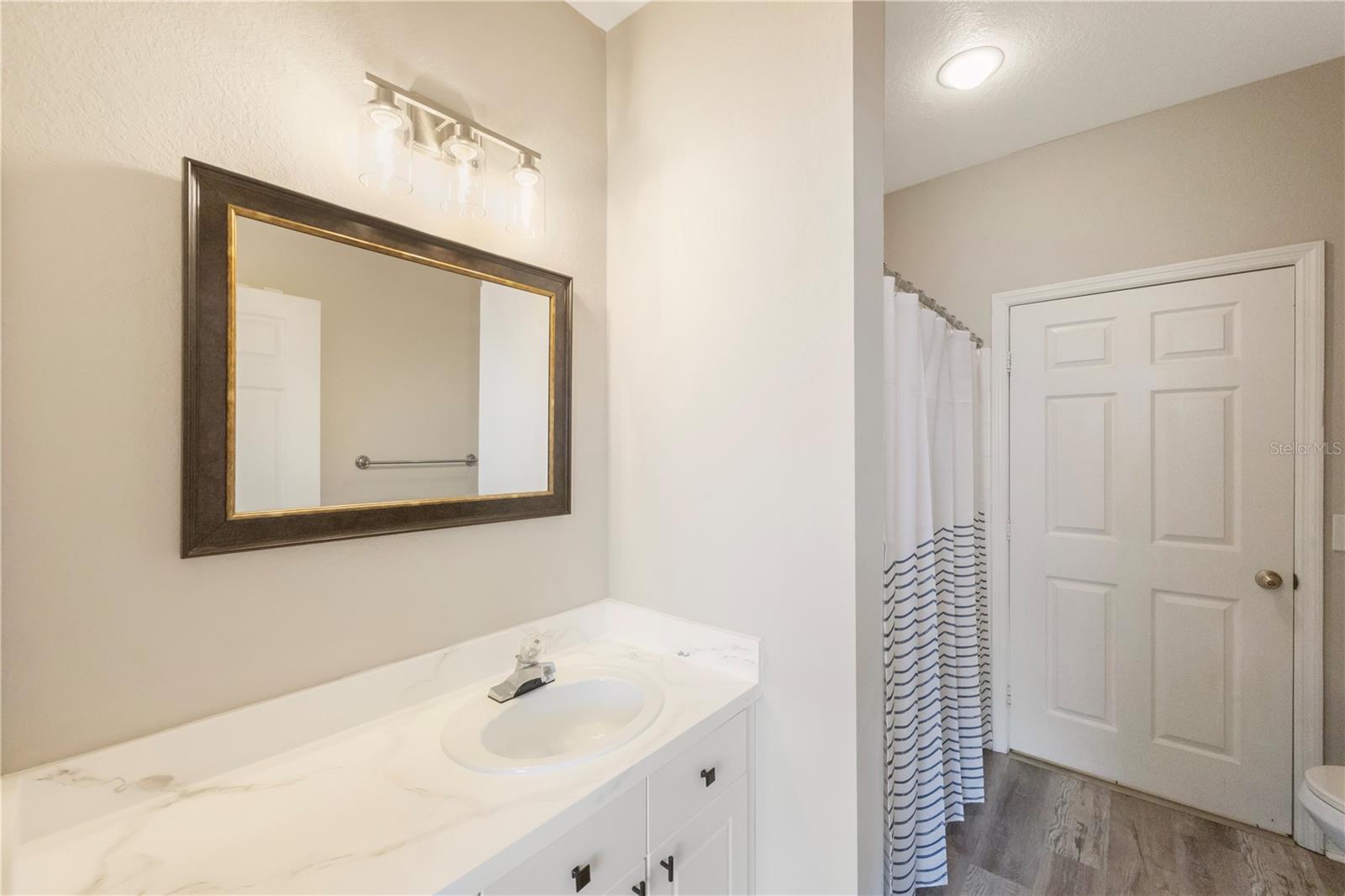 18001 Richmond Place Dr #1010 Property Photo 13