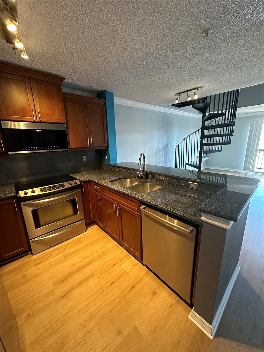 2400 Feather Sound Dr #1435 Property Photo 3