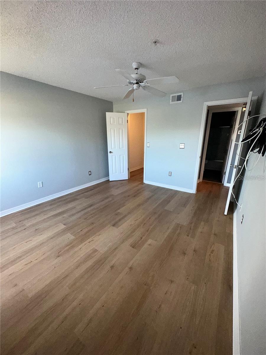 2400 Feather Sound Dr #1435 Property Photo 10