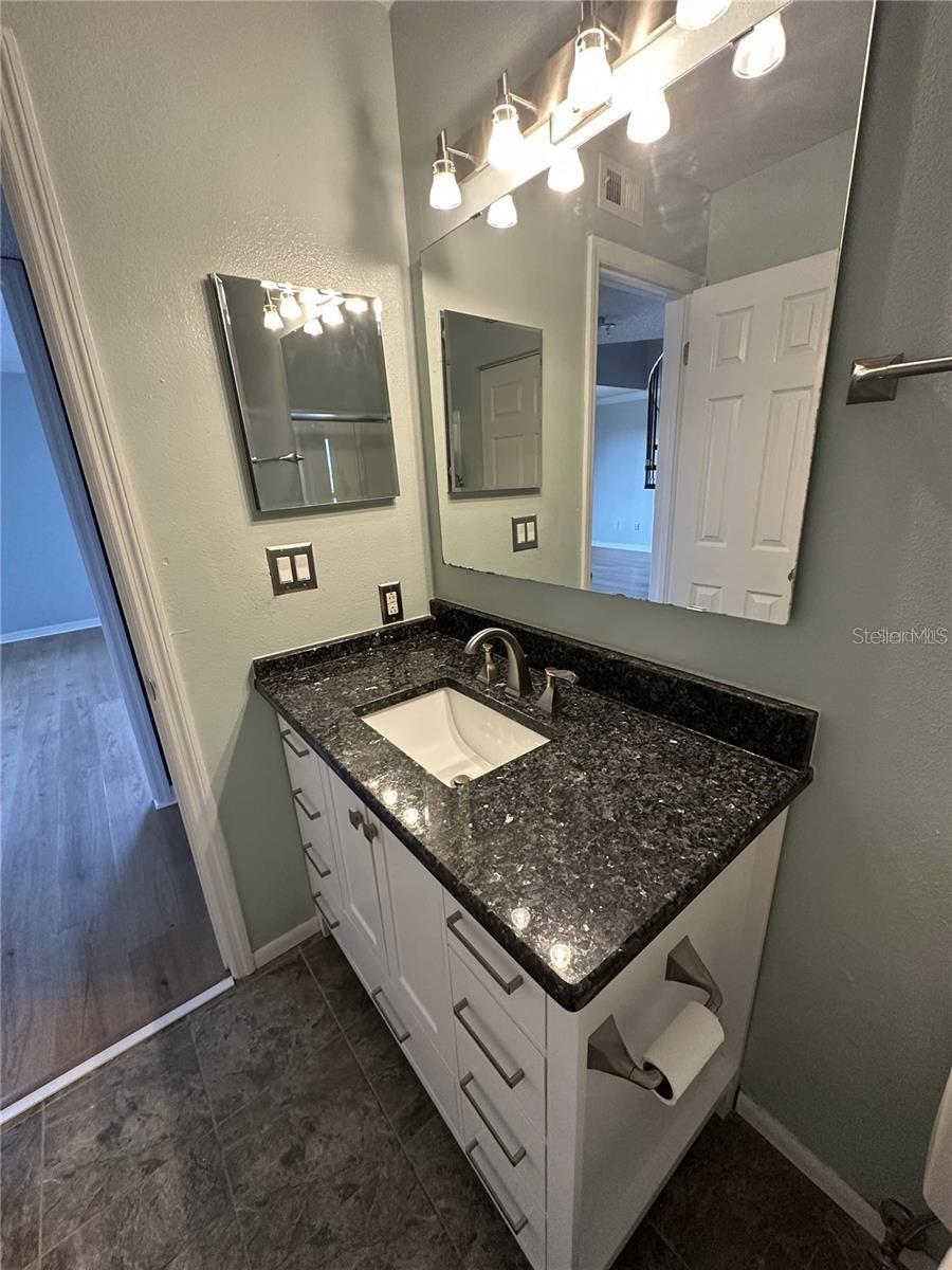 2400 Feather Sound Dr #1435 Property Photo 15