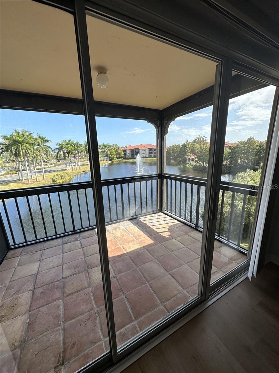 2400 Feather Sound Dr #1435 Property Photo 23
