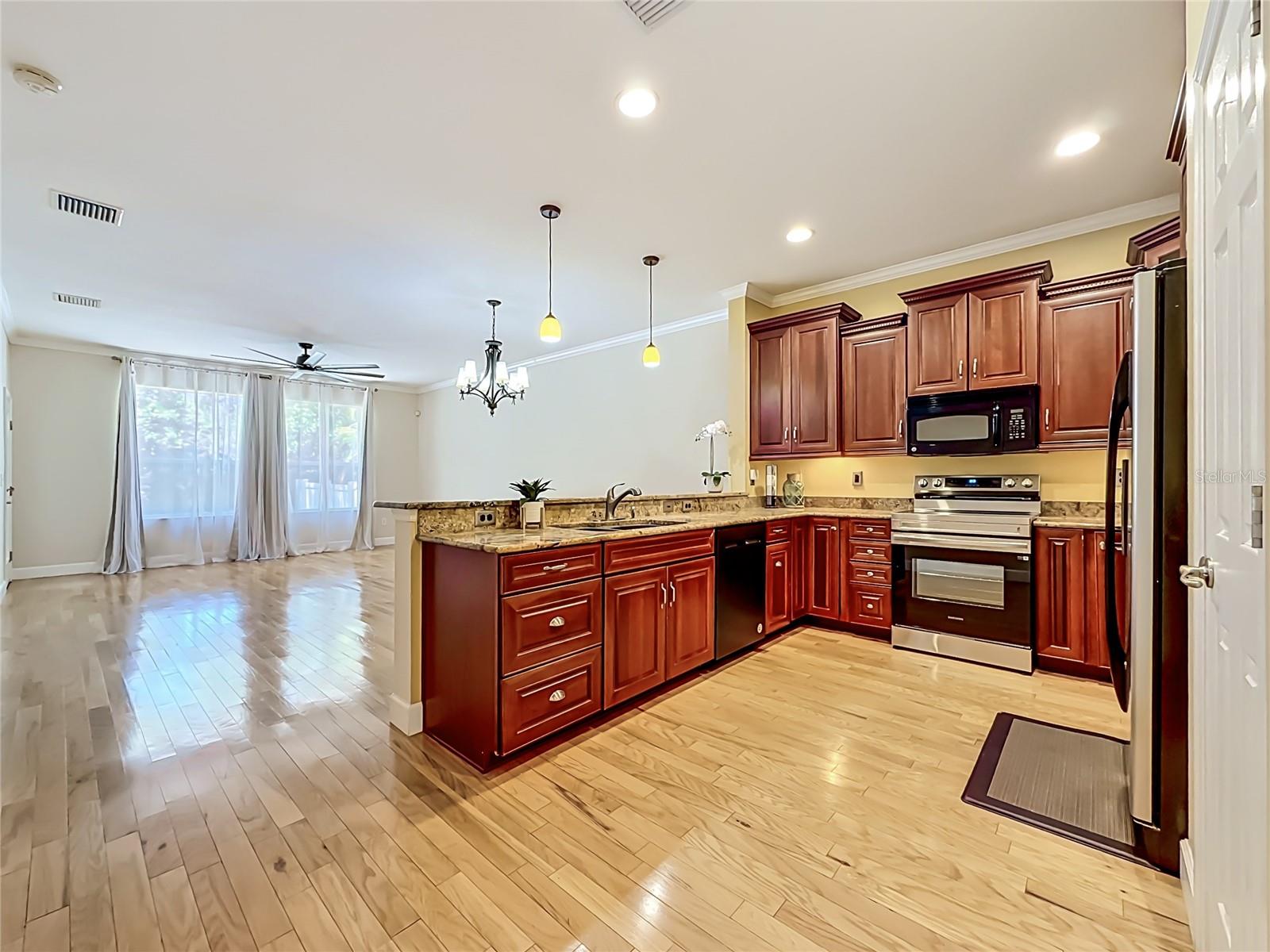 1027 Orca Ct Property Photo 14