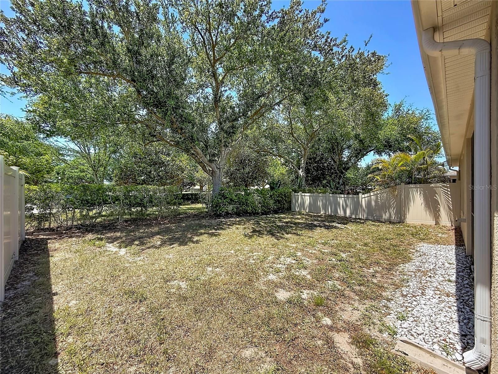 1027 Orca Ct Property Photo 46