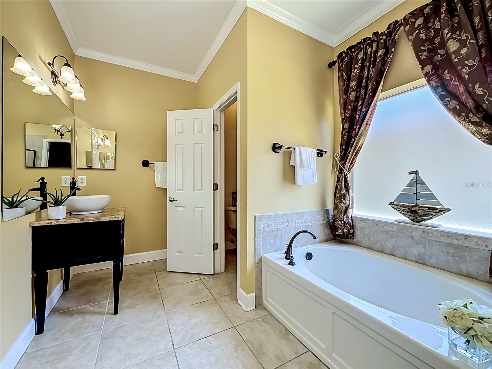 1027 Orca Ct Property Photo 57