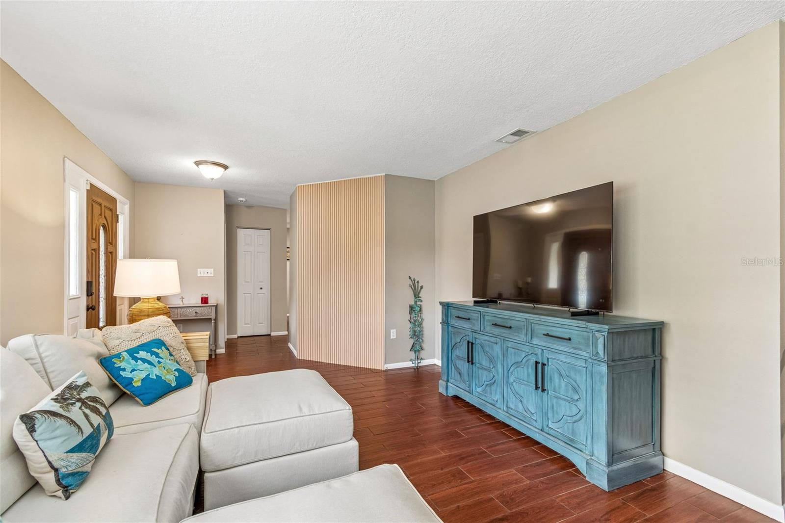 9548 123rd Way N Property Photo 5