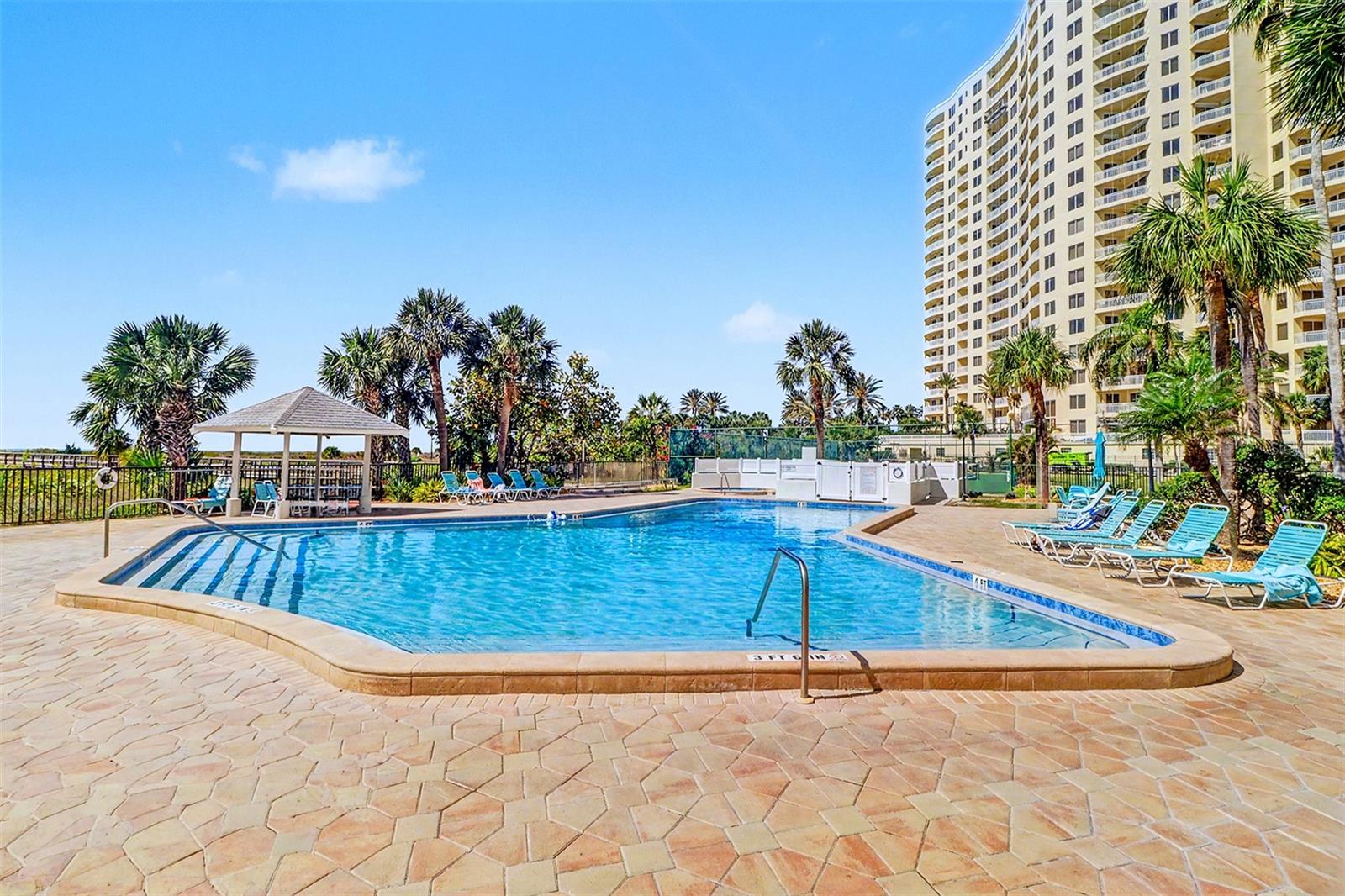 1230 Gulf Blvd #404 Property Photo 3