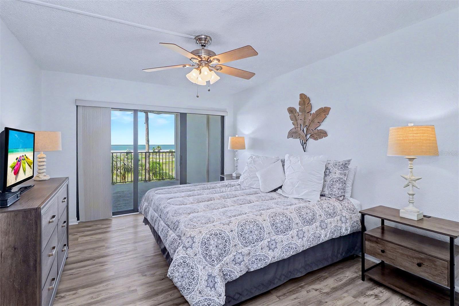 1230 Gulf Blvd #404 Property Photo 18