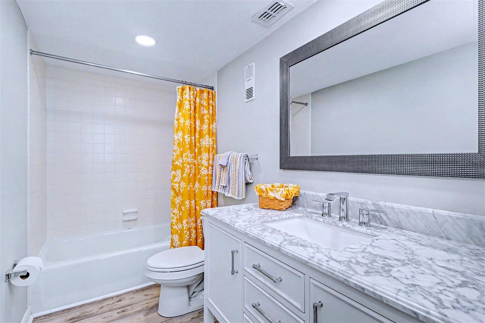 1230 Gulf Blvd #404 Property Photo 23