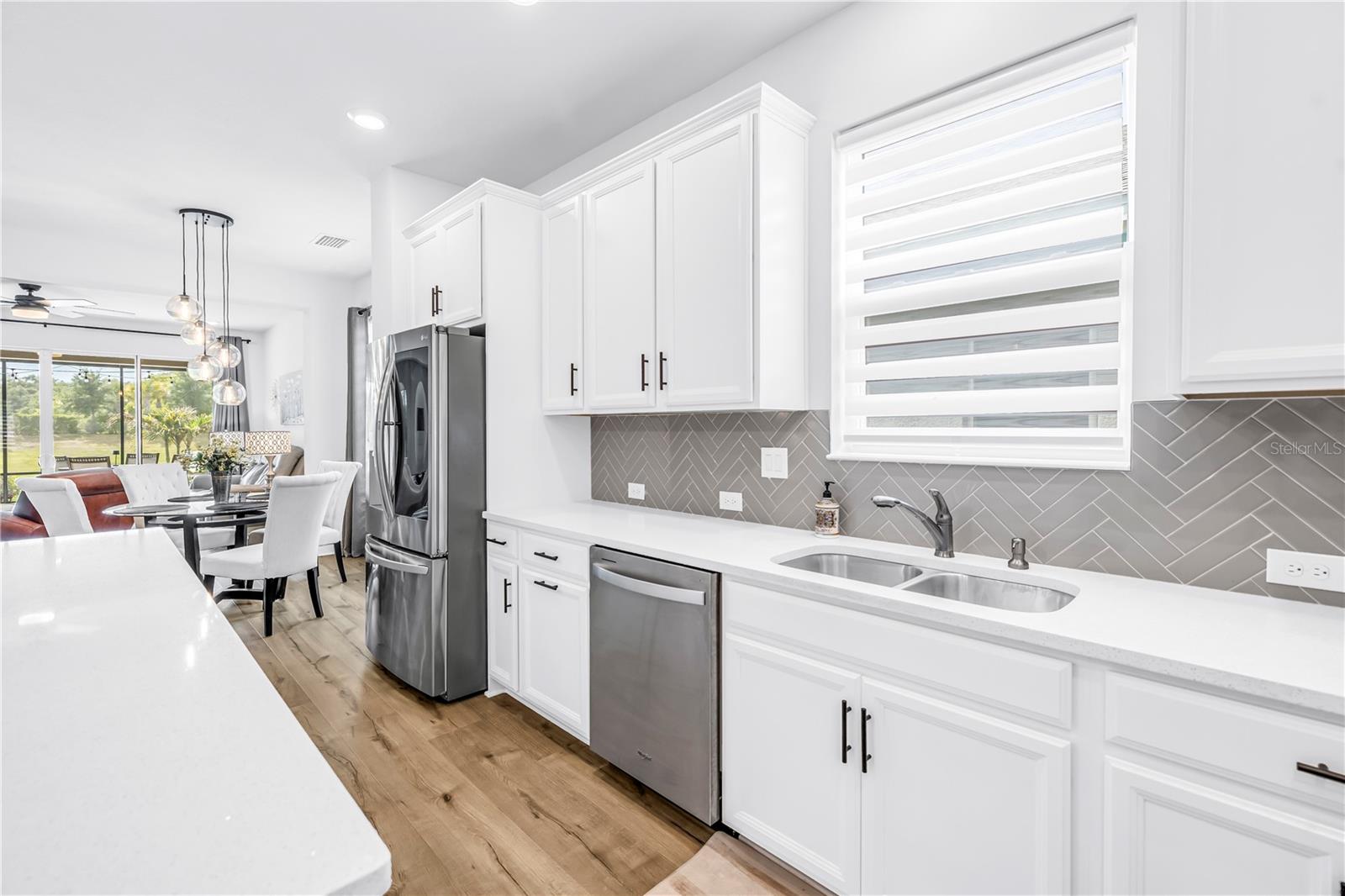 8217 Trimbelle Property Photo 7