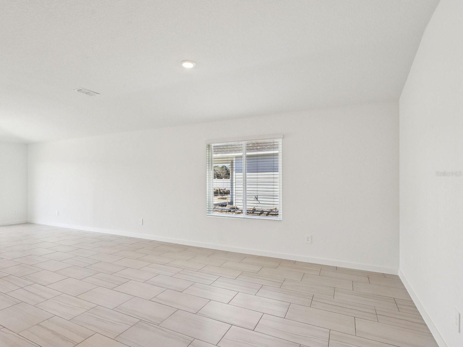 70 Ararat Dr Property Photo 6