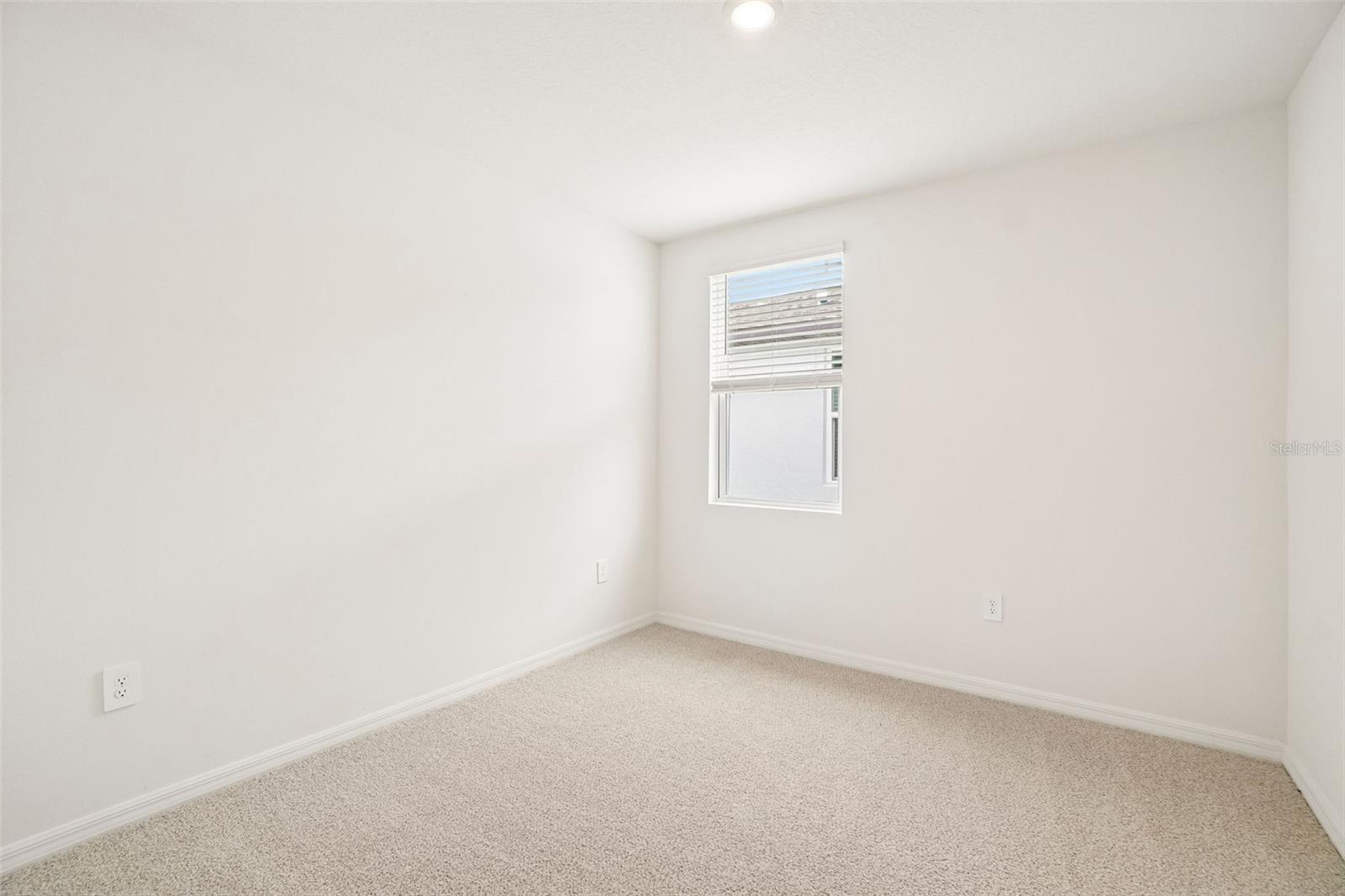 12574 Hourglass Way Property Photo 22