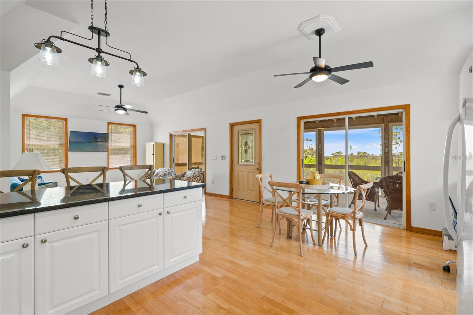 1566 Indian Bay Rd Property Photo 18